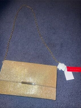 BRAND NEW - Kelly & Katie Gold Sparkle Chain Shoulder Clutch